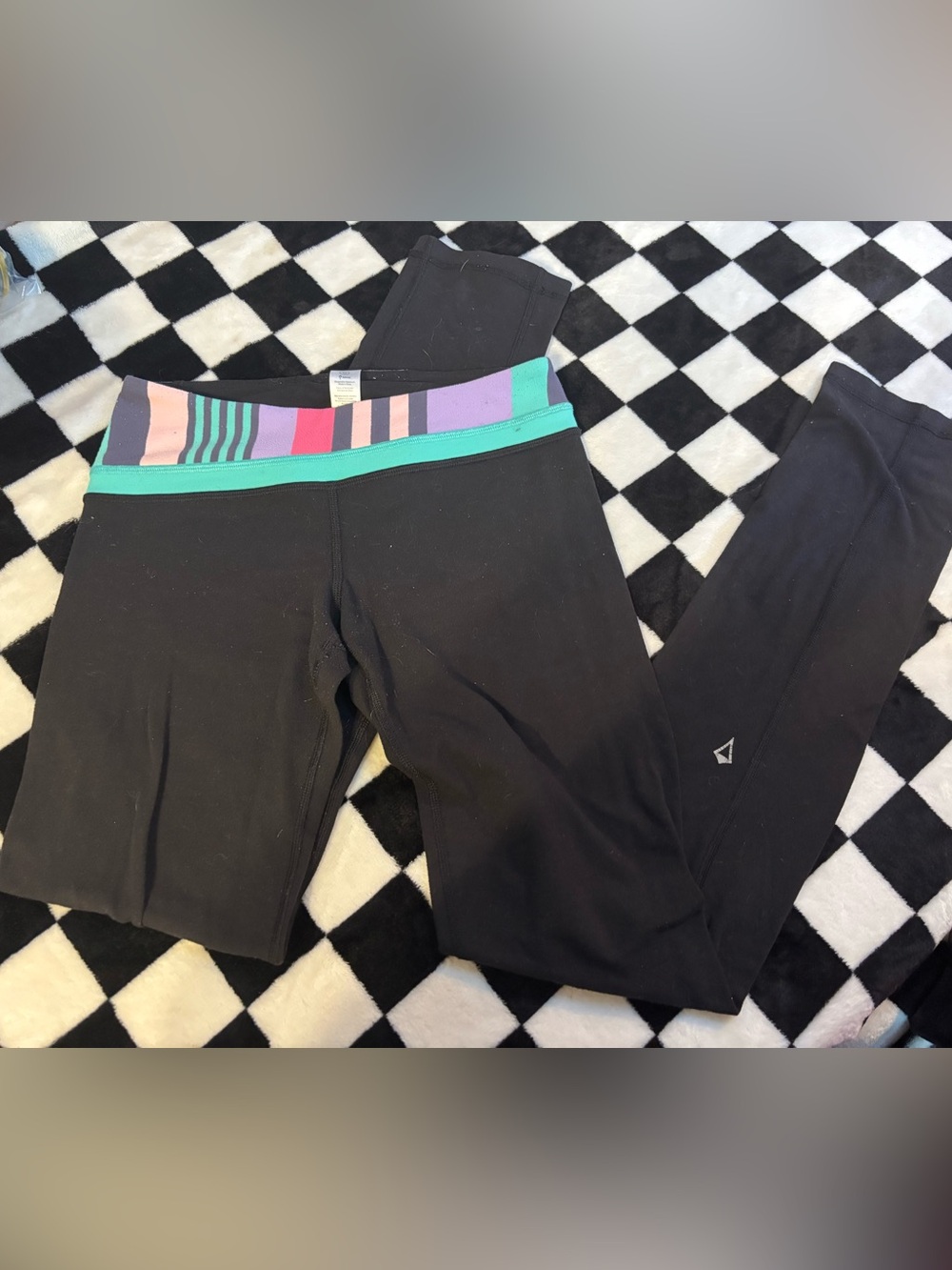 Size 10 Ivivva yoga pant leggings